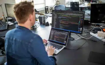 Quels sont les métiers de l’informatique avec les plus gros salaires en 2022 ?